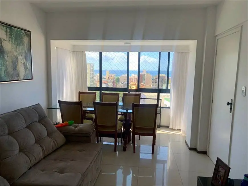 Foto 1 de Apartamento com 3 Quartos à venda, 90m² em Amaralina, Salvador