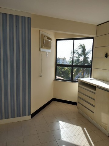 Foto 5 de Apartamento com 3 Quartos à venda, 95m² em Atalaia, Aracaju