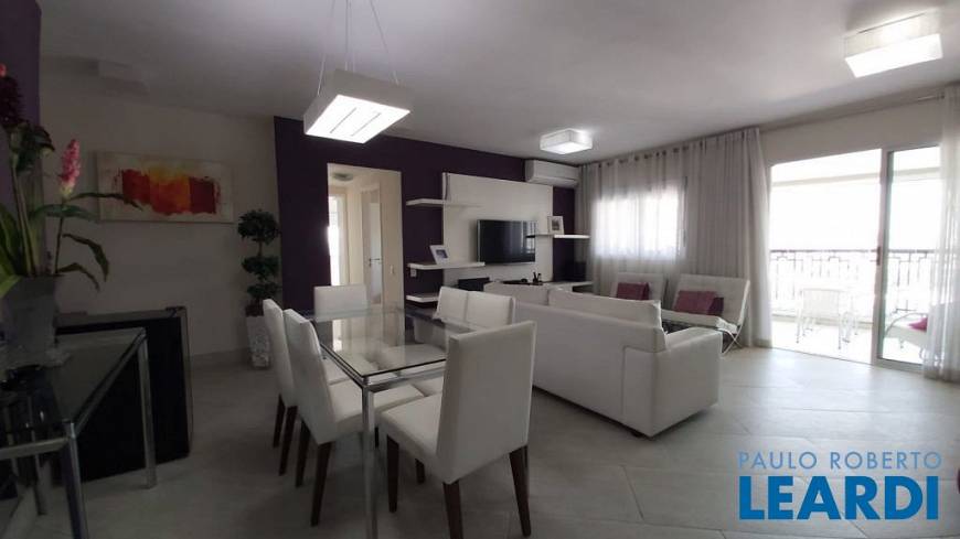 Foto 3 de Apartamento com 3 Quartos para alugar, 118m² em Campo Belo, São Paulo