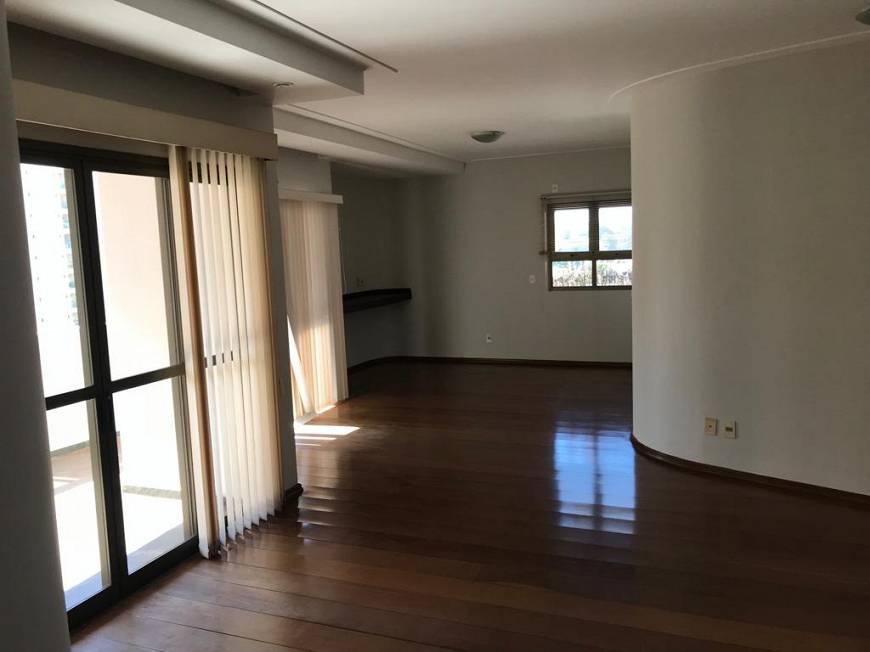 Foto 4 de Apartamento com 3 Quartos à venda, 190m² em Centro, São José do Rio Preto