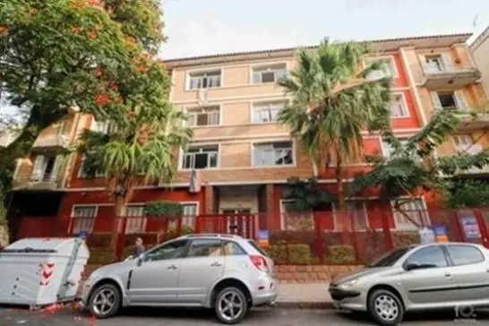 Foto 2 de Apartamento com 3 Quartos para alugar, 90m² em Centro Histórico, Porto Alegre