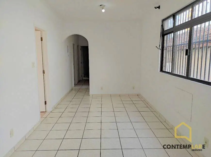 Foto 1 de Apartamento com 3 Quartos para alugar, 111m² em Encruzilhada, Santos