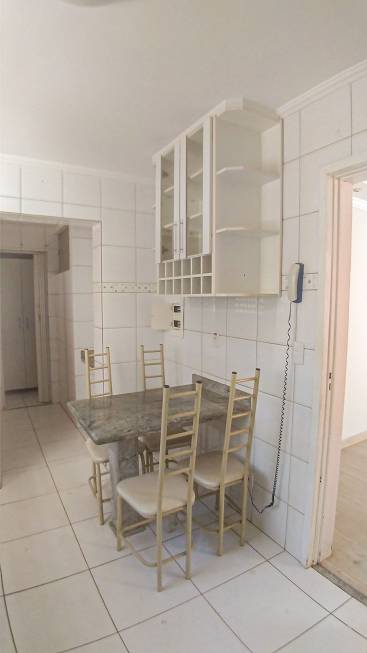 Foto 4 de Apartamento com 3 Quartos para alugar, 121m² em Jardim Piratininga II, Franca