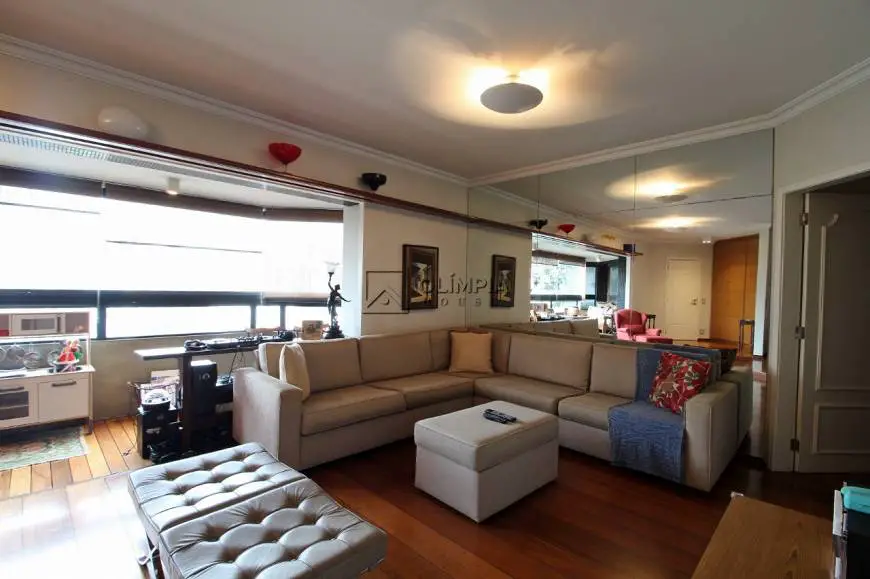 Foto 2 de Apartamento com 3 Quartos à venda, 155m² em Perdizes, São Paulo