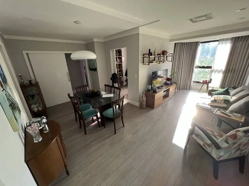Foto 2 de Apartamento com 3 Quartos à venda, 75m² em Santa Lúcia, Vitória