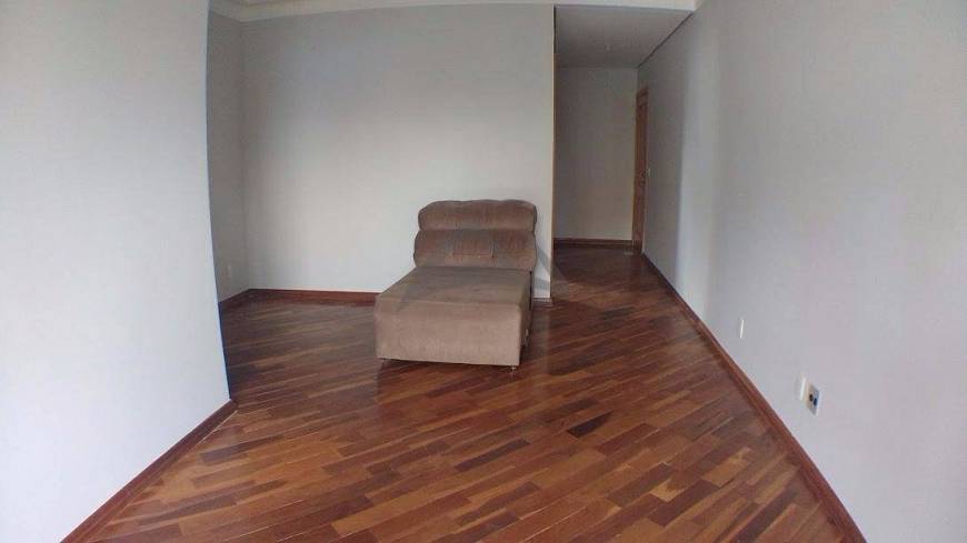 Foto 3 de Apartamento com 3 Quartos à venda, 91m² em Vila Itapura, Campinas