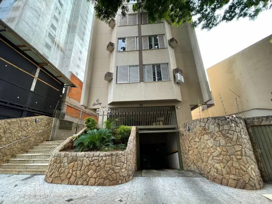 Foto 1 de Apartamento com 3 Quartos para venda ou aluguel, 118m² em Zona 03, Maringá