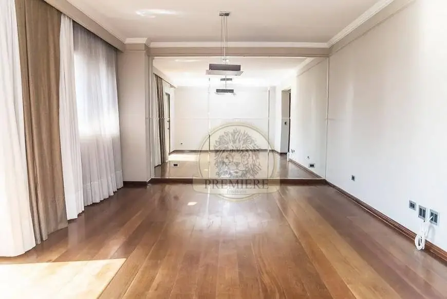 Foto 1 de Apartamento com 4 Quartos para alugar, 178m² em Batel, Curitiba