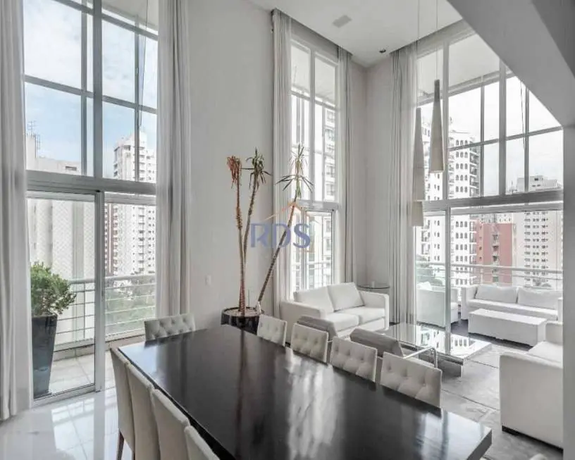 Foto 1 de Apartamento com 4 Quartos para alugar, 346m² em Indianópolis, São Paulo