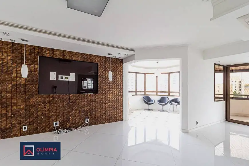 Foto 1 de Apartamento com 4 Quartos à venda, 226m² em Moema, São Paulo