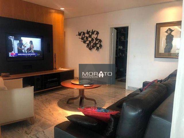 Foto 1 de Apartamento com 4 Quartos à venda, 180m² em Ouro Preto, Belo Horizonte