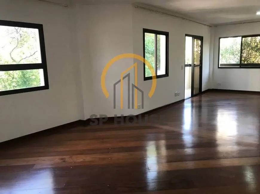 Foto 1 de Apartamento com 4 Quartos para alugar, 140m² em Vila Azevedo, São Paulo