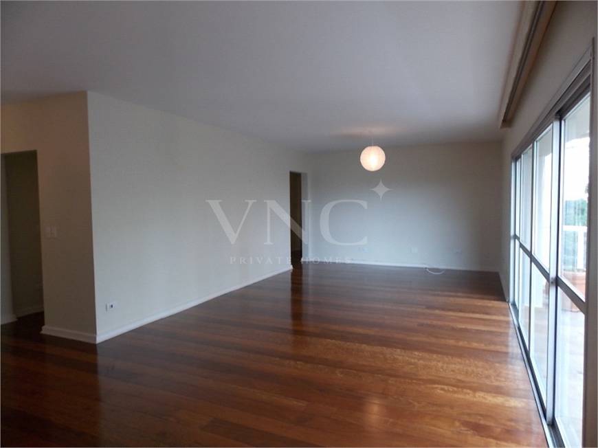 Foto 1 de Apartamento com 4 Quartos para alugar, 185m² em Vila Nova Conceição, São Paulo