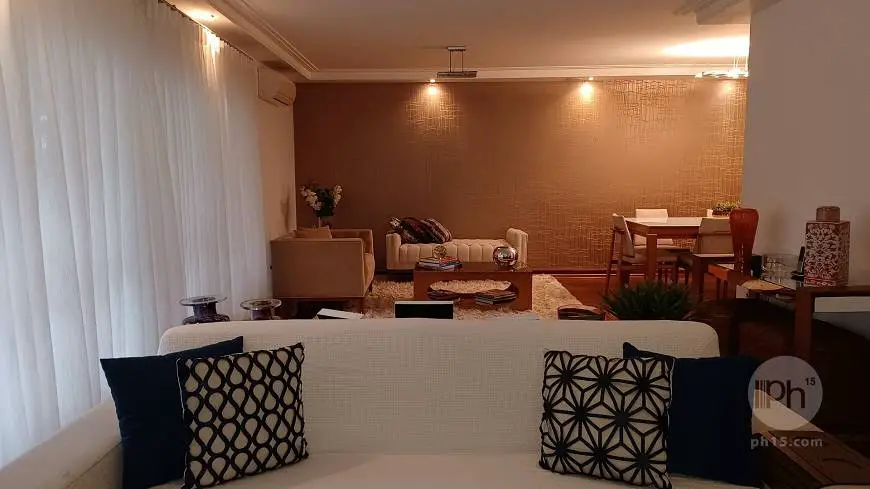 Foto 3 de Apartamento com 4 Quartos para alugar, 185m² em Vila Nova Conceição, São Paulo