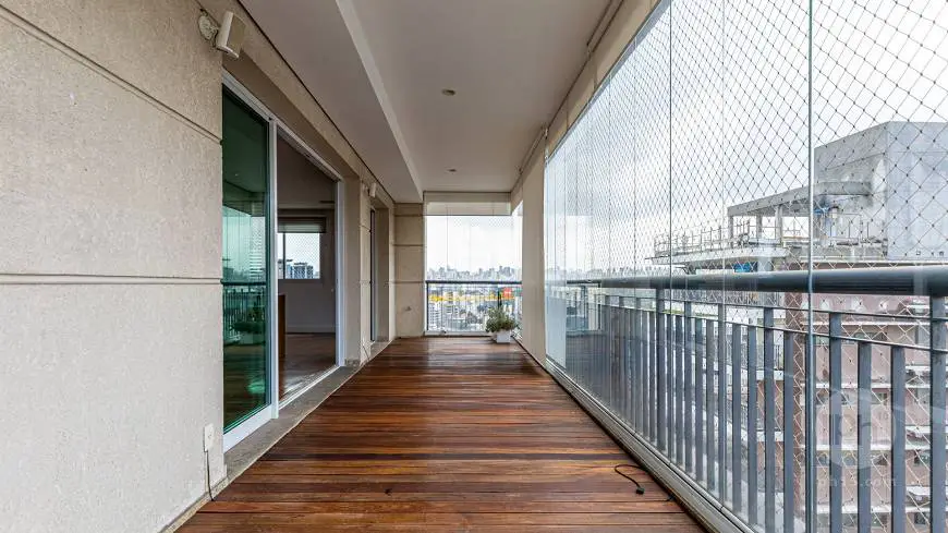 Foto 1 de Apartamento com 4 Quartos para venda ou aluguel, 231m² em Vila Nova Conceição, São Paulo