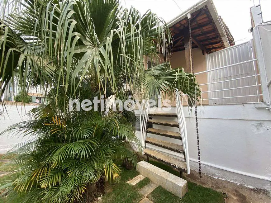 Foto 2 de Casa com 2 Quartos para alugar, 134m² em Havaí, Belo Horizonte