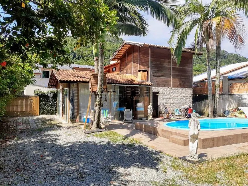 Foto 3 de Casa com 2 Quartos à venda, 120m² em Ilhota, Itapema