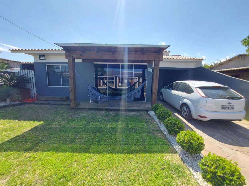 Foto 1 de Casa com 2 Quartos à venda, 95m² em Rainha Do Mar, Xangri-Lá