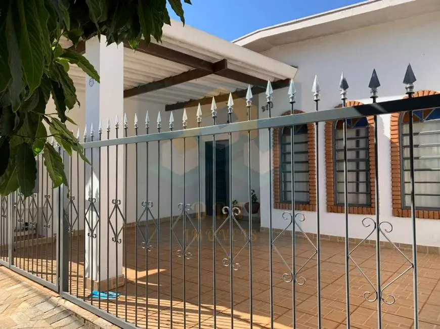 Foto 1 de Casa com 3 Quartos à venda, 150m² em Jardim Palma Travassos, Ribeirão Preto
