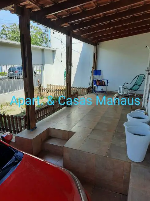 Foto 1 de Casa com 3 Quartos à venda, 162m² em Parque 10, Manaus