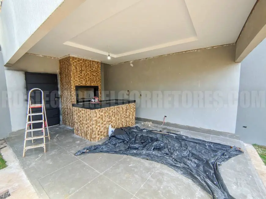 Foto 3 de Casa com 3 Quartos à venda, 220m² em Vila Danubio Azul, Campo Grande