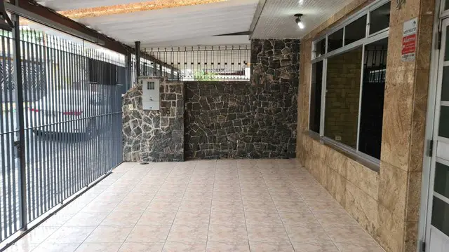 Foto 3 de Casa com 4 Quartos para alugar, 220m² em Sacomã, São Paulo