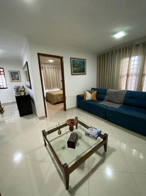 Foto 1 de Casa de Condomínio com 3 Quartos à venda, 240m² em Santa Cruz, Cuiabá