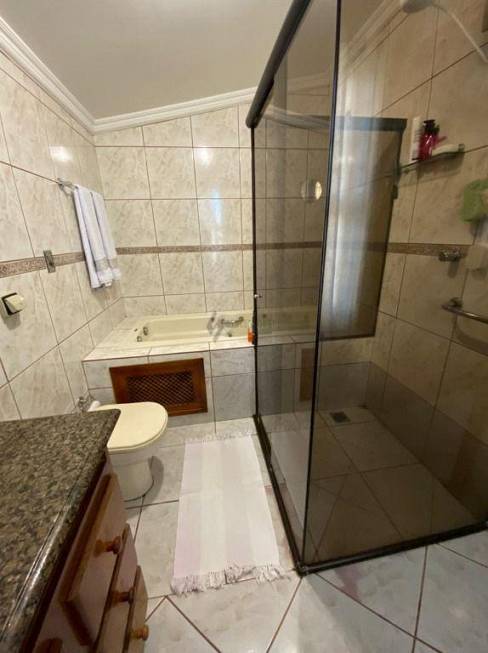 Foto 5 de Casa de Condomínio com 3 Quartos à venda, 240m² em Santa Cruz, Cuiabá