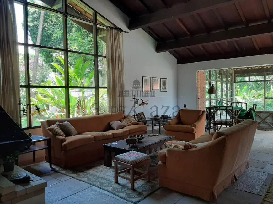 Foto 1 de Casa de Condomínio com 4 Quartos para venda ou aluguel, 290m² em Jardim Apolo I, São José dos Campos