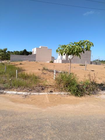 Foto 2 de Lote/Terreno à venda, 450m² em Praia Grande, Fundão