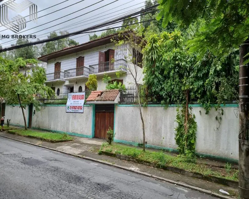 Foto 1 de Sobrado com 5 Quartos à venda, 800m² em Freguesia- Jacarepaguá, Rio de Janeiro