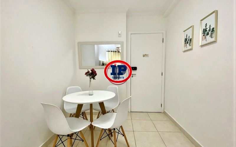 Foto 3 de Apartamento com 1 Quarto à venda, 40m² em Cidade Ocian, Praia Grande
