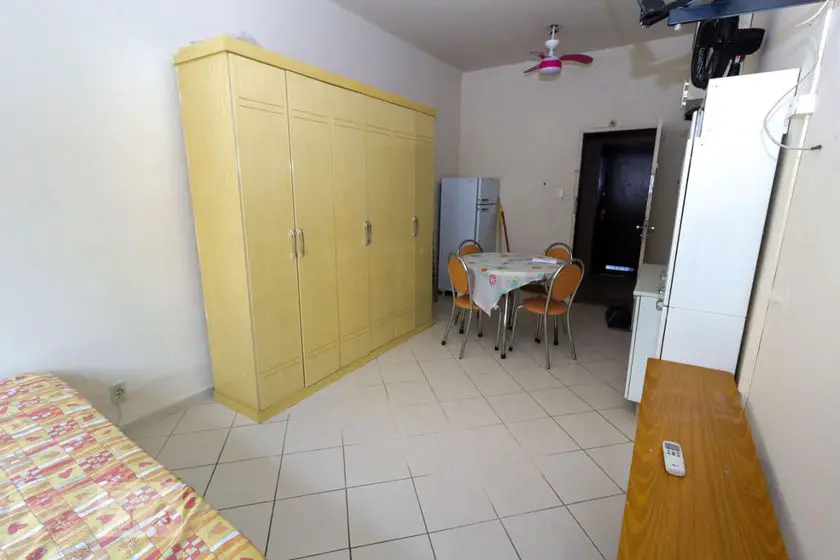 Foto 4 de Apartamento com 1 Quarto para alugar, 24m² em Laranjeiras, Rio de Janeiro
