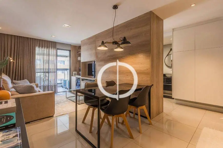 Foto 2 de Apartamento com 1 Quarto à venda, 47m² em Vila Izabel, Curitiba