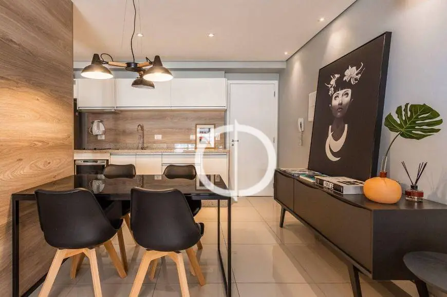 Foto 3 de Apartamento com 1 Quarto à venda, 47m² em Vila Izabel, Curitiba