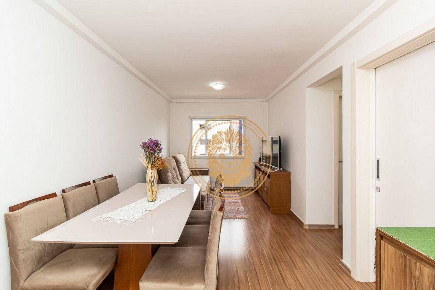Foto 2 de Apartamento com 2 Quartos para alugar, 57m² em Água Verde, Curitiba