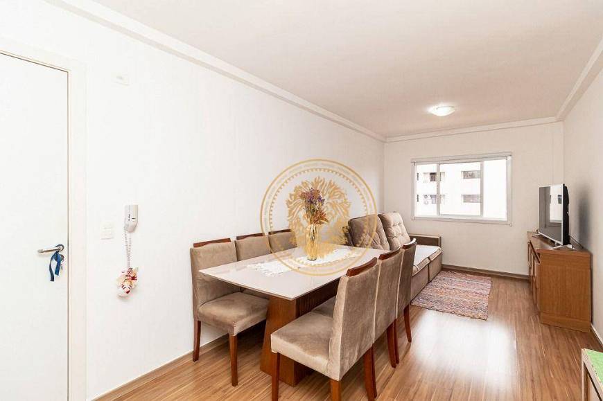 Foto 3 de Apartamento com 2 Quartos para alugar, 57m² em Água Verde, Curitiba