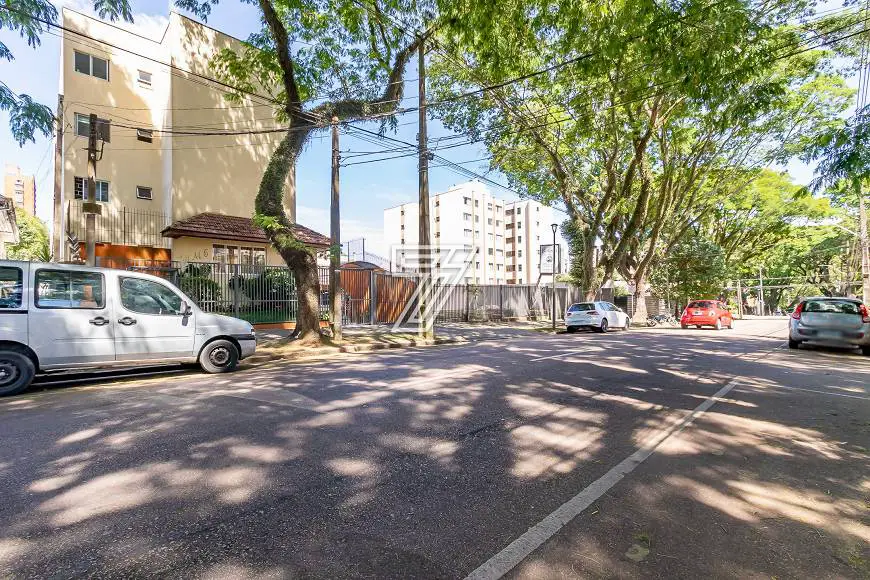 Foto 1 de Apartamento com 2 Quartos à venda, 62m² em Água Verde, Curitiba