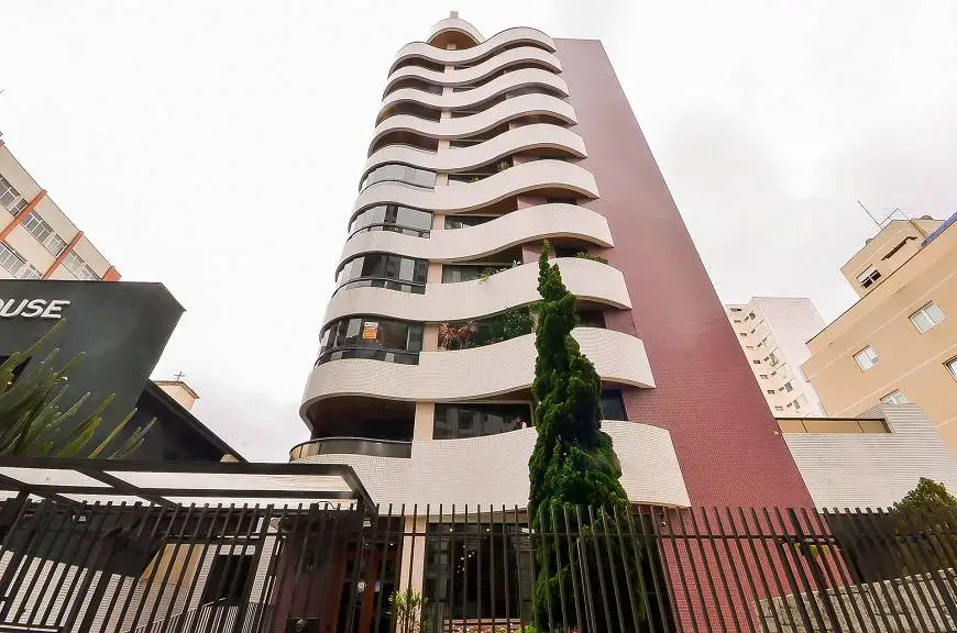 Foto 2 de Apartamento com 2 Quartos à venda, 89m² em Batel, Curitiba
