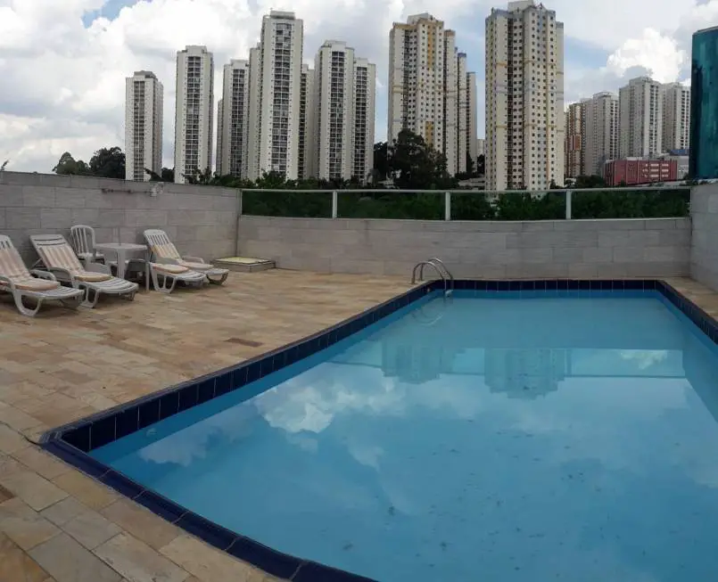 Foto 2 de Apartamento com 2 Quartos à venda, 54m² em Jardim América, Taboão da Serra