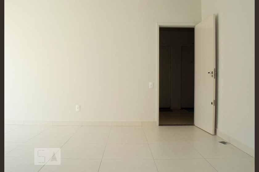 Foto 5 de Apartamento com 2 Quartos para alugar, 58m² em Jardim Holanda, Uberlândia