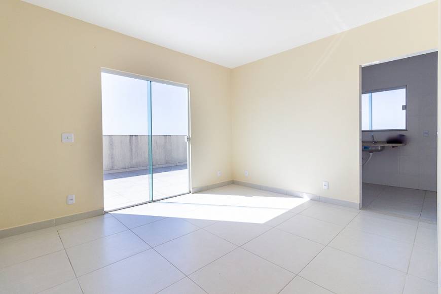 Foto 3 de Apartamento com 2 Quartos à venda, 65m² em Parque Nanci, Maricá