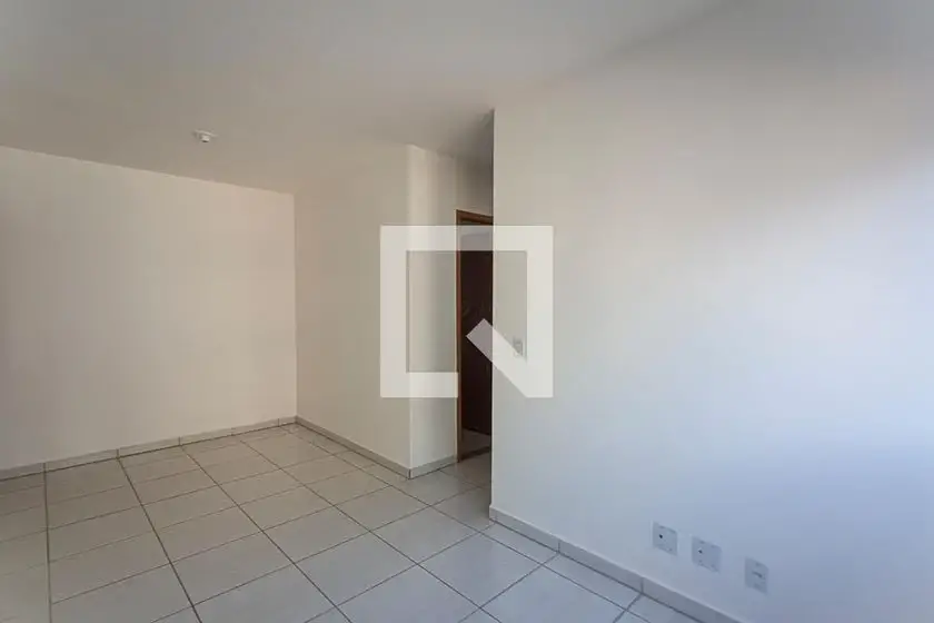 Foto 4 de Apartamento com 2 Quartos para alugar, 45m² em Shopping Park, Uberlândia