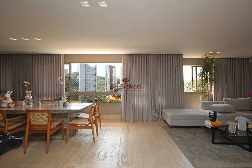 Foto 1 de Apartamento com 2 Quartos à venda, 163m² em Vale do Sereno, Nova Lima