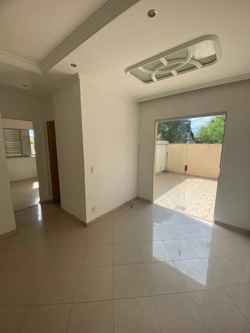 Foto 2 de Apartamento com 2 Quartos para alugar, 72m² em Vila das Belezas, São Paulo