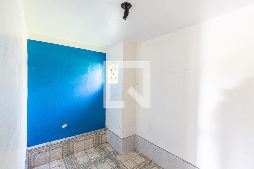 Foto 5 de Apartamento com 2 Quartos para alugar, 45m² em Vila Nova, Porto Alegre