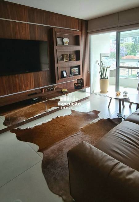 Foto 2 de Apartamento com 3 Quartos à venda, 127m² em Agronômica, Florianópolis