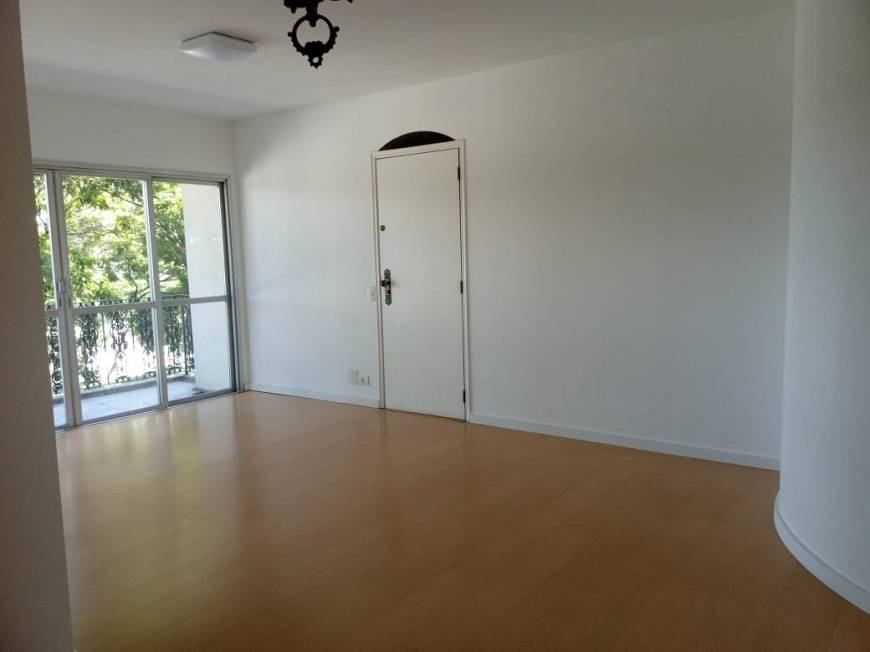 Foto 5 de Apartamento com 3 Quartos para alugar, 110m² em Brooklin, São Paulo