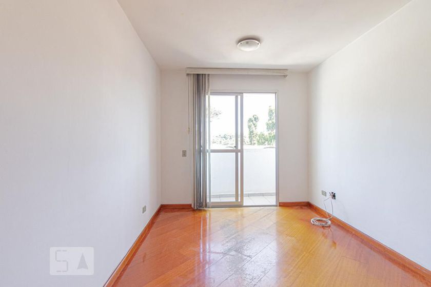 Foto 2 de Apartamento com 3 Quartos para alugar, 86m² em Guaíra, Curitiba