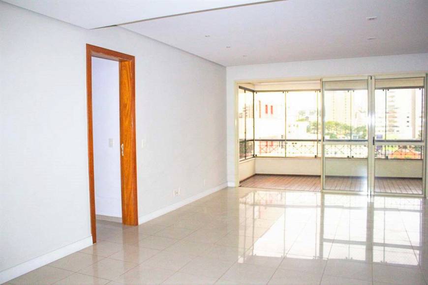 Foto 3 de Apartamento com 3 Quartos para venda ou aluguel, 138m² em Menino Deus, Porto Alegre